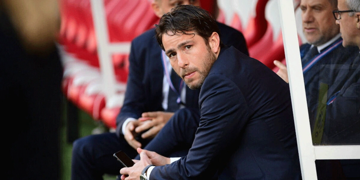 Maxwell-Among-Leading-Candidates