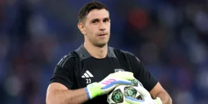 Transfer Rumors: Inter Milan Targets Emiliano Martinez as Goalkeeping Concerns Grow