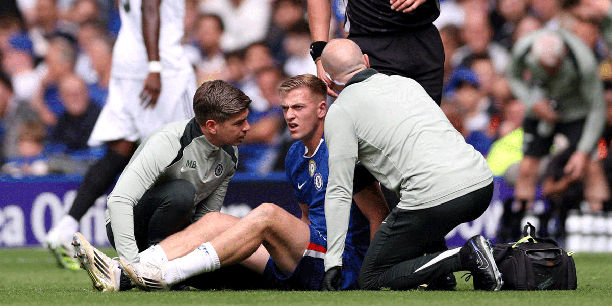 Delap’s Injury Sparks New Concerns Amid Chelsea’s Busy Schedule