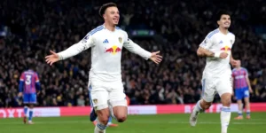 Leeds Thrash Crystal Palace to Move Six Points Clear of Relegation Zone