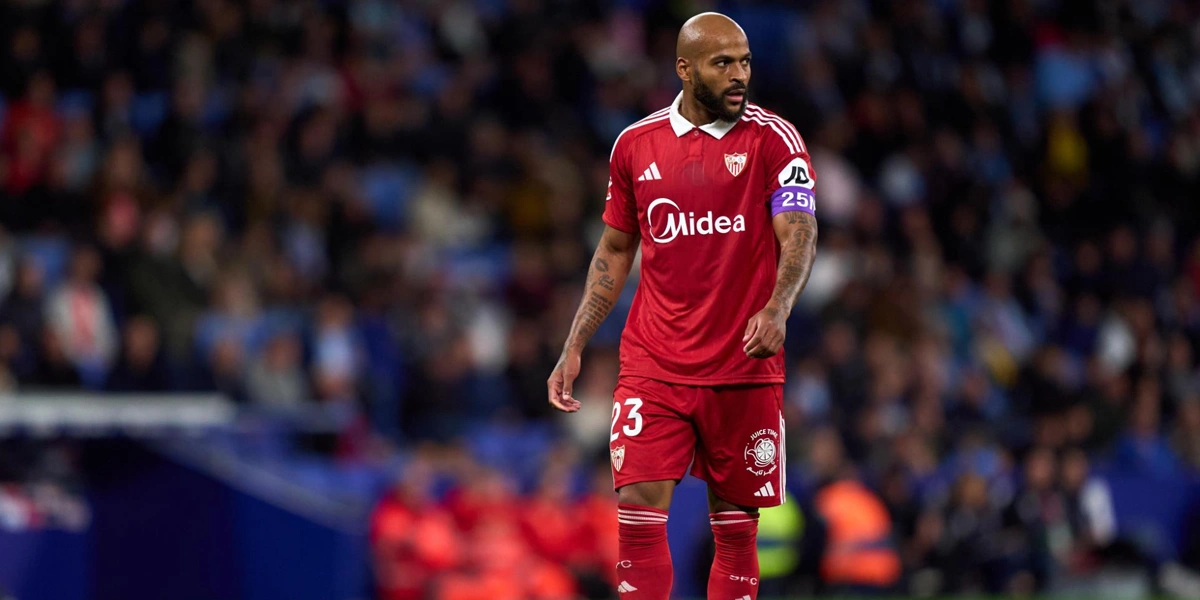 Marcão-Sent-Off,-Sevilla-Reduced-to-Ten-Men